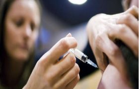 آرایشگران به جای پزشک؛ خطری که چهره شهر را نشانه رفته است