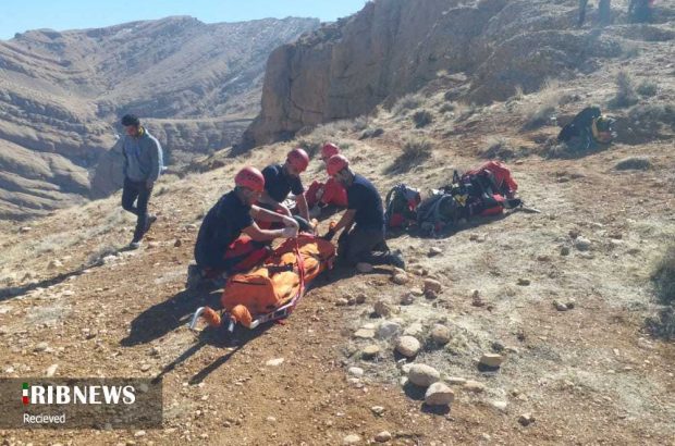 سقوط دو جوان شیرازی از ارتفاعات کوه سرخ شیراز