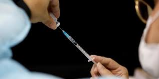اعلام مراکز واکسیناسیون کرونا در شیراز؛ ۳۰ مرداد
