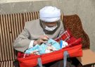 تصاویر| دیدار امام جمعه شیراز با خانواده طلبه چهارقلوهای تازه متولد شده