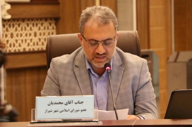 عضو شورای شهر شیراز: در اصلاح آیین‌نامه ساماندهی دکل‌های مخابراتی باید بحث حریم با فضای مسکونی رعایت شود