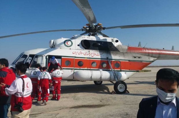 امدادرسانی هوایی به روستا‌های سیل زده لامرد
