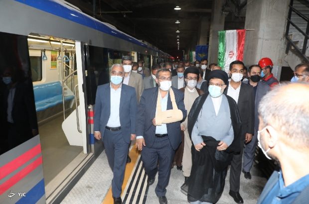 ۷۰ هزار مسافر روزانه از طریق قطارشهری شیراز جابه‌جا می‌شوند