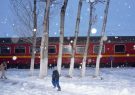 قطار تهران – شیراز با ۳۰۰ مسافر به دلیل نقص فنی در برف ماند
