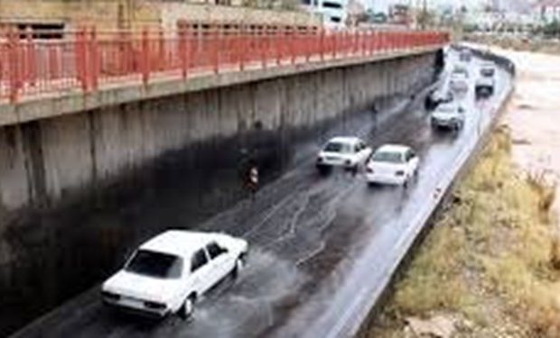کنارگذر‌های رودخانه خشک شیراز مسدود شدند