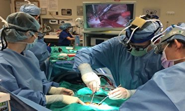 انجام نادرترین جراحی مغز در بیمارستان نمازی شیراز/درمان مبتلایان به افسردگی مزمن با دستگاه vns برای نخستین‌بار در ایران