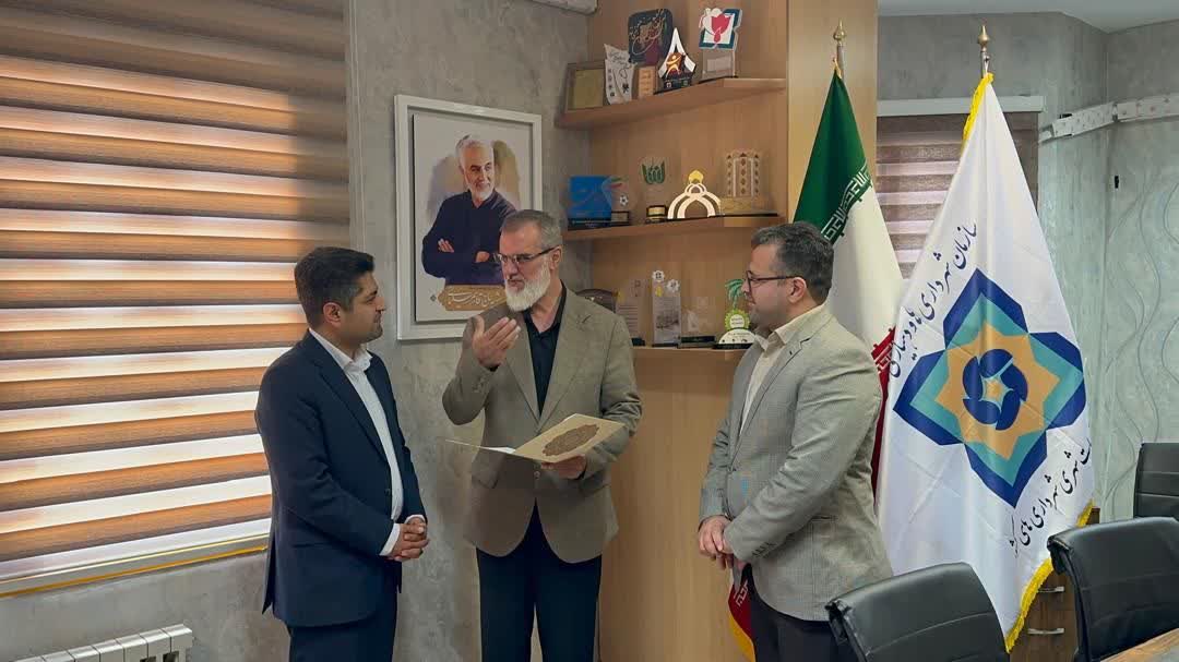 انتخاب سازمان مدیریت آرامستان‌ شهرداری شیراز در کارگروه تخصصی آرامستان‌های کشور