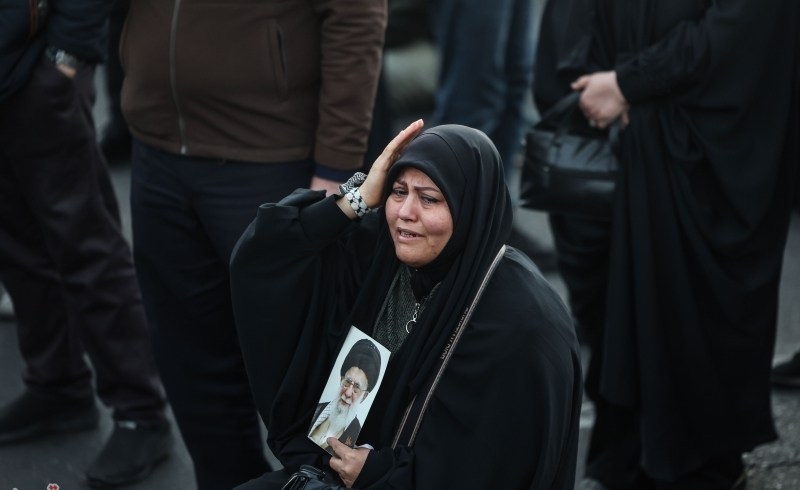 مراسم شام غریبان و اقامه عزا در رثای رهبر شهید انقلاب در ۳۰۰ مسجد شهر شیراز