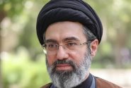 پیام آیت‌الله سیدمجتبی خامنه‌ای، رهبر انقلاب: هرگونه اقدامی که موجب بدبینی و سرخوردگی آحاد مردم شود نوعی کمک به دشمن این کشور و مردمانش محسوب می‌گردد / ابزار اصلی دشمن، کاشت بذر تردید، یأس، ترس، بدگمانی، و اختلاف است/ همگان با حفظ وحدت و اعتماد متقابل و هم‌صدایی نکردن با دشمن، نقشه او را خنثی کنند