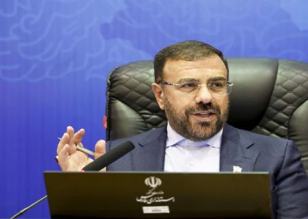 تکذیب شایعات درباره تغییر استاندار فارس